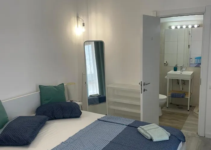 Lägenhet Mika Eforie Nord